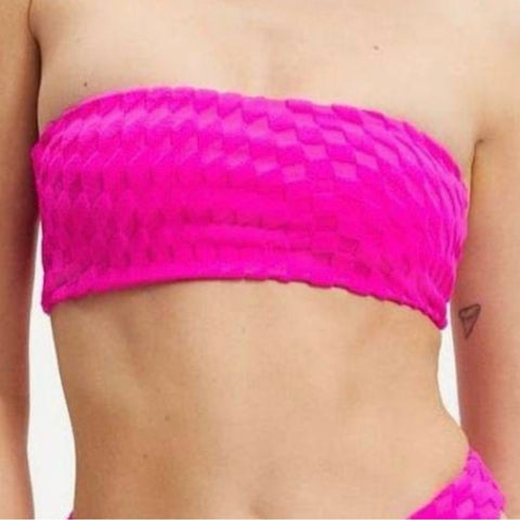 GOOD AMERICAN NWT - Bikini Top in Hawaiian pink. Size 2.